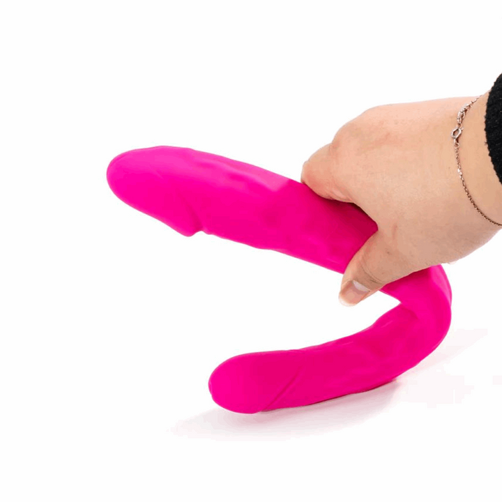 Double ended vibrating dildo